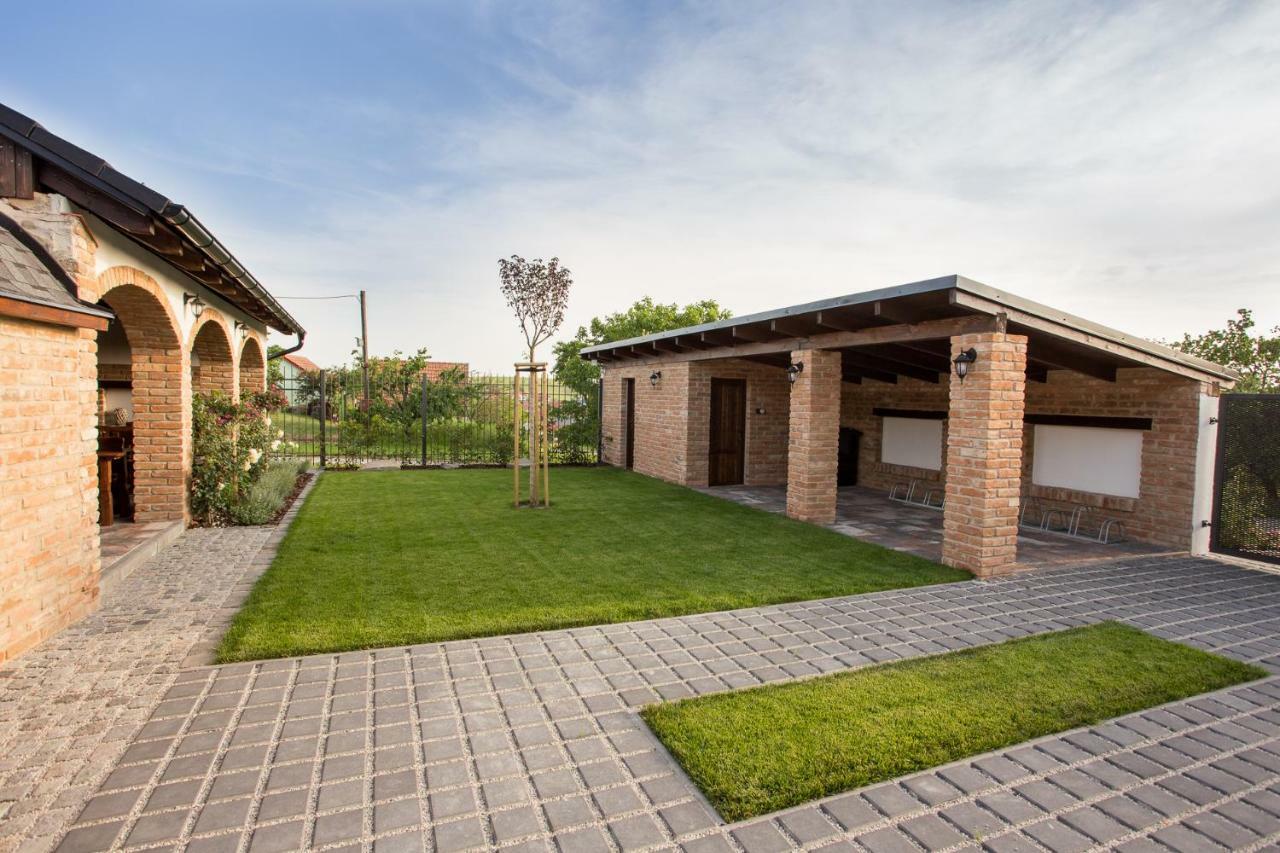 Apartmany Pod Palavou Starovicky Εξωτερικό φωτογραφία